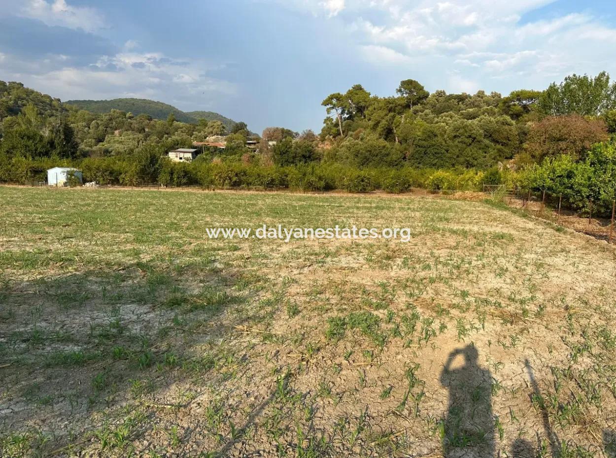 Grundstück Zum Verkauf In Çandır Mit Zustimmungsteilung 1160M2 Im Bebauten Gebiet Des Dorfes