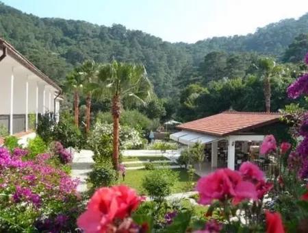 5000M2 In Dalyan-Köycegiz, Dalyan, Dalyan Immobilien-Hotel Zum Verkauf Mit 30 Zimmern, Auf Einem Grundstück