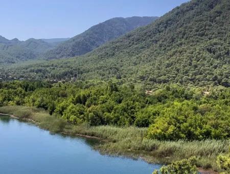 Land Zu Verkaufen In Sultaniye 2285M2 Land Zu Verkaufen In Der Nähe Des Sees