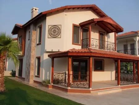 In Dalyan Dalyan Villa Zum Verkauf Freistehende Villa Zum Verkauf In 625 M2 Grundstück In 4 1