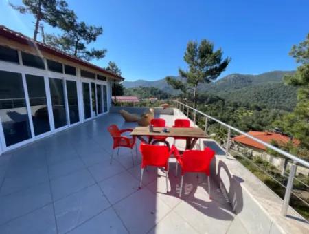 Villa Zum Verkauf Auf Einem 509M2 Großen Grundstück Mit Meerblick In Gökbel