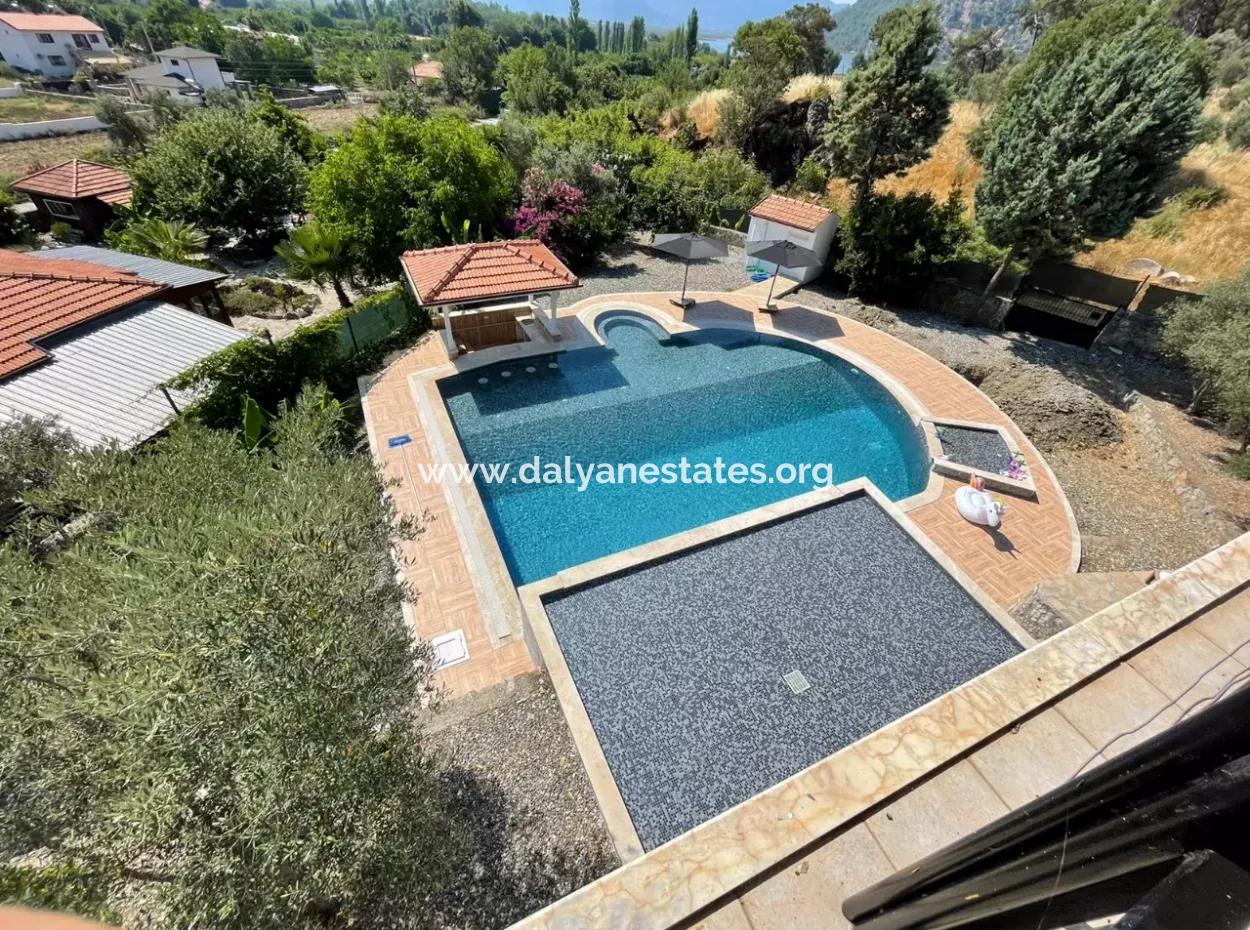 5 2 Villas For Sale In Çandir