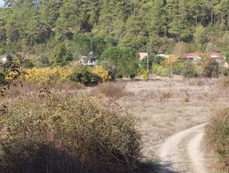 6850M2 Zoning Land With Sea View In Çamlı