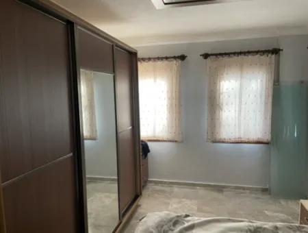 Akçapınar'da Deniz Manzaralı Satılık 6+1 Villa